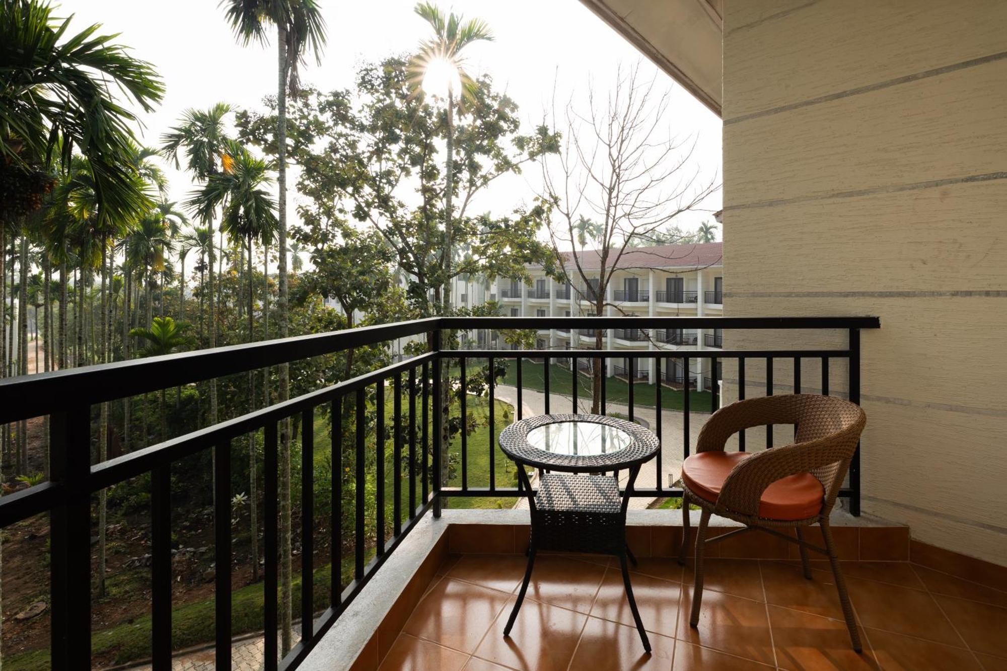 שימוגה Malnad Shire Eco Resort מראה חיצוני תמונה